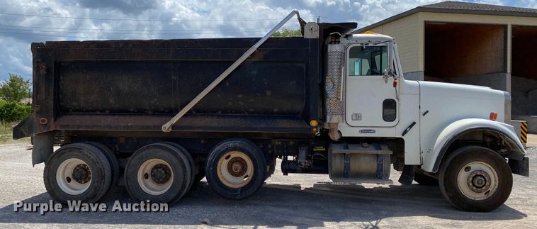 image for item HG9133 2004 Freightliner FL120  dump truck