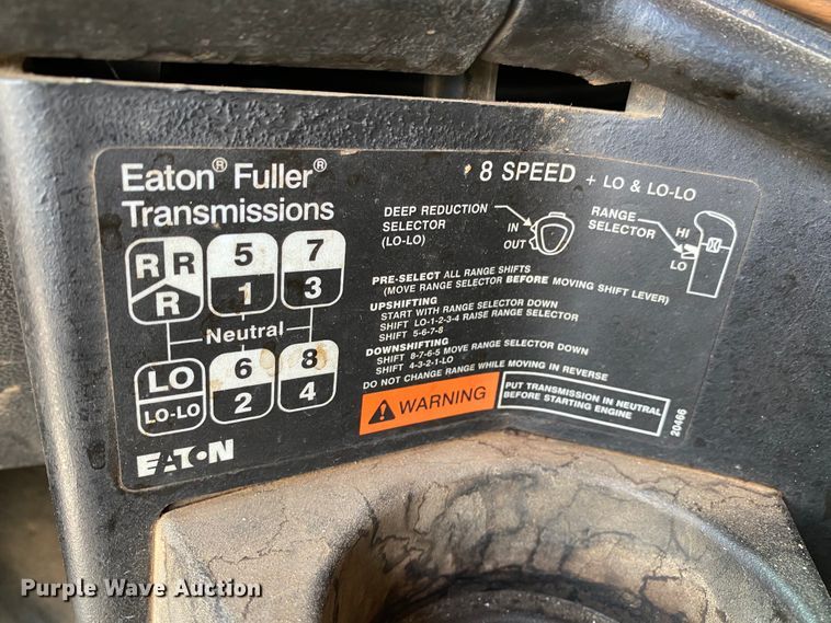 image for item HG9133 2004 Freightliner FL120  dump truck