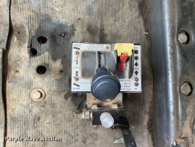 image for item HG9134 1998 Mack RD694P  dump truck