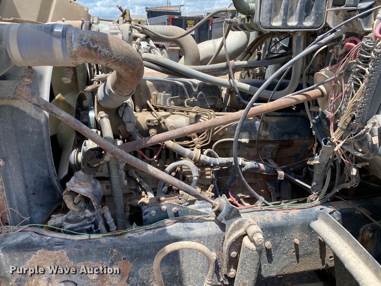 image for item HG9134 1998 Mack RD694P  dump truck