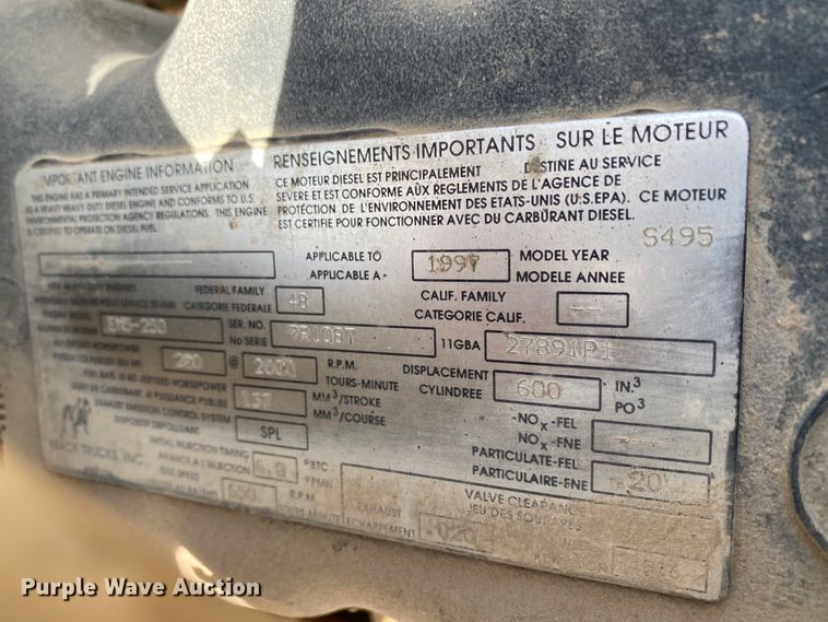 image for item HG9134 1998 Mack RD694P  dump truck