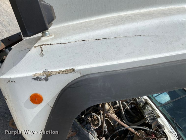 image for item HG9134 1998 Mack RD694P  dump truck