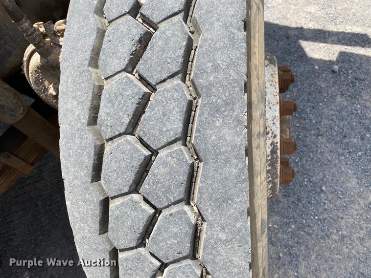 image for item HG9134 1998 Mack RD694P  dump truck