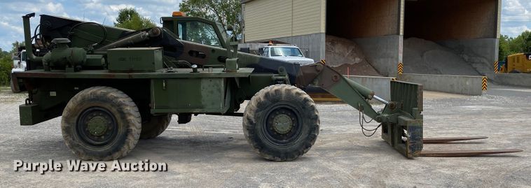 image for item HG9135 Lull 10K  telehandler