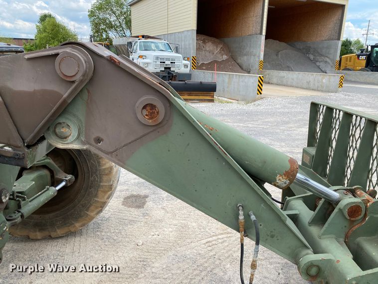 image for item HG9135 Lull 10K  telehandler