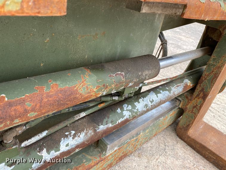 image for item HG9135 Lull 10K  telehandler