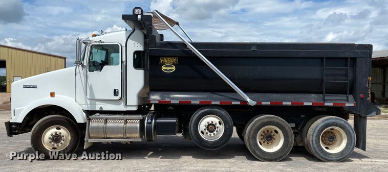 image for item HG9136 2014 Kenworth T805  dump truck