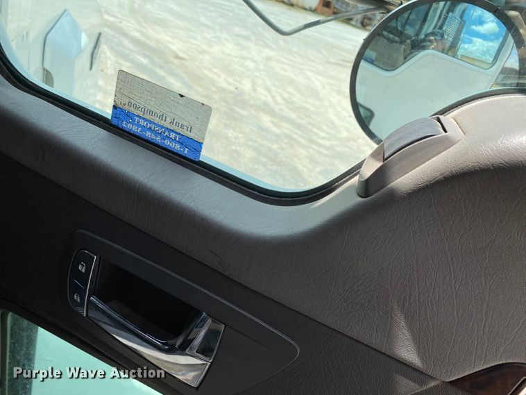 image for item HG9136 2014 Kenworth T805  dump truck