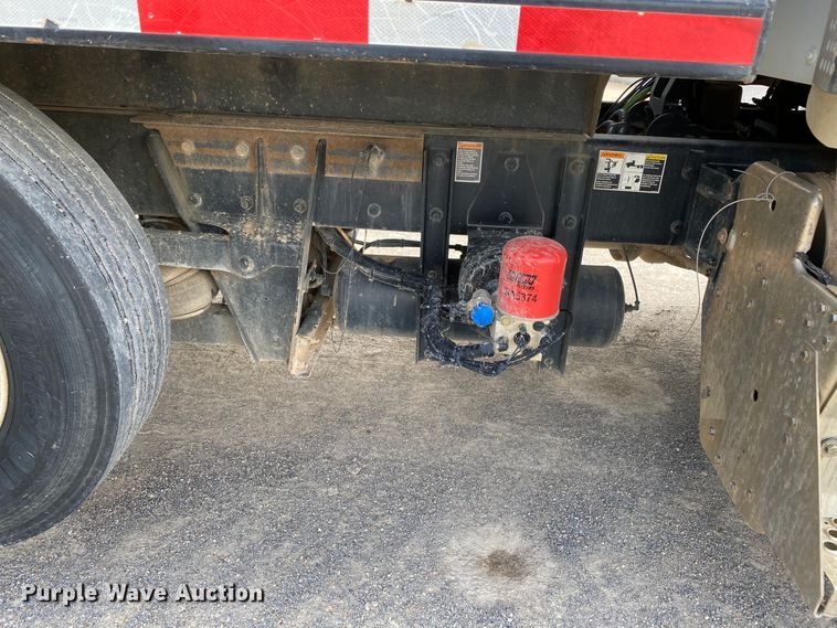 image for item HG9136 2014 Kenworth T805  dump truck