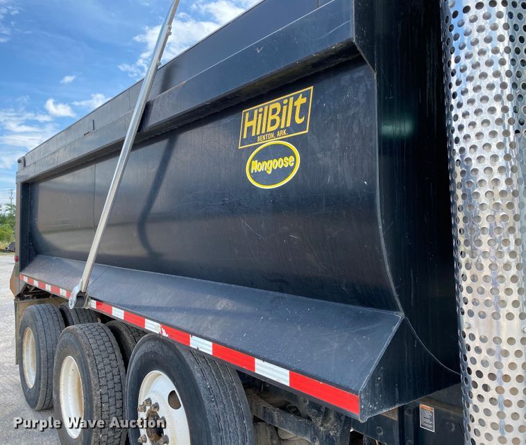 image for item HG9136 2014 Kenworth T805  dump truck