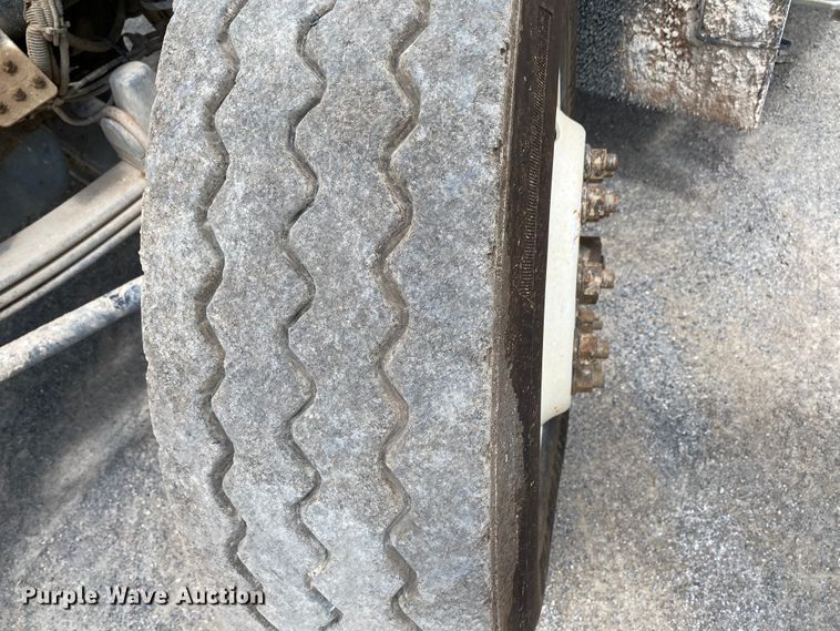 image for item HG9136 2014 Kenworth T805  dump truck