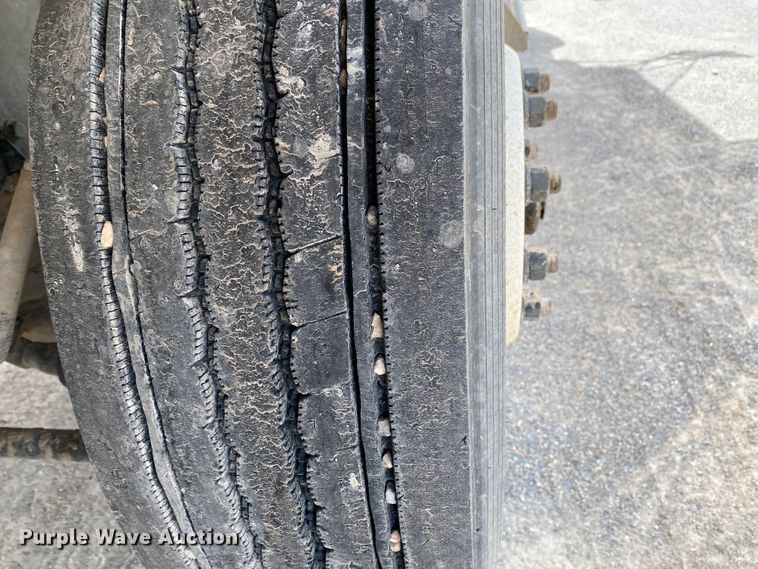 image for item HG9136 2014 Kenworth T805  dump truck