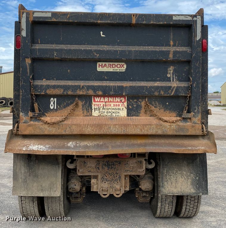 image for item HG9138 2009 Mack GU713  dump truck