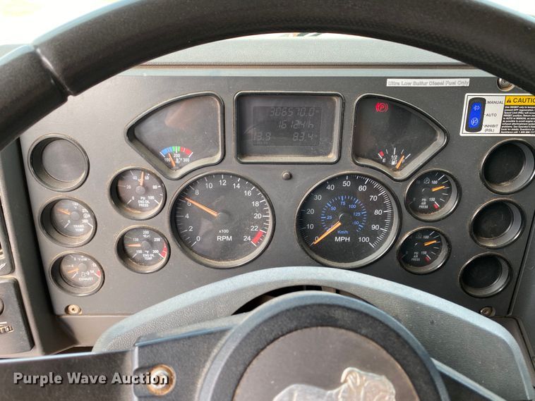 image for item HG9138 2009 Mack GU713  dump truck