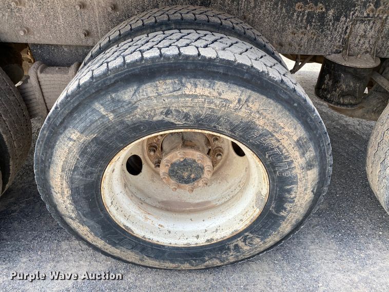 image for item HG9138 2009 Mack GU713  dump truck