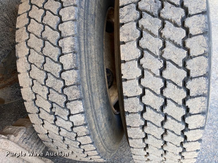 image for item HG9138 2009 Mack GU713  dump truck