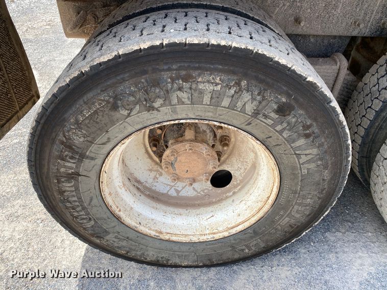 image for item HG9138 2009 Mack GU713  dump truck