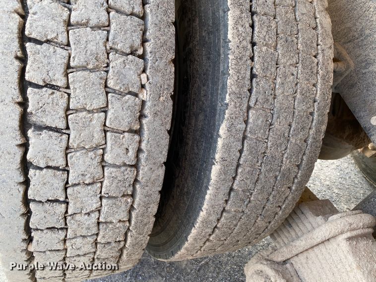 image for item HG9138 2009 Mack GU713  dump truck