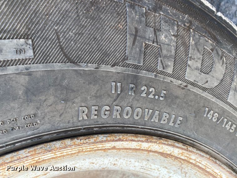 image for item HG9138 2009 Mack GU713  dump truck