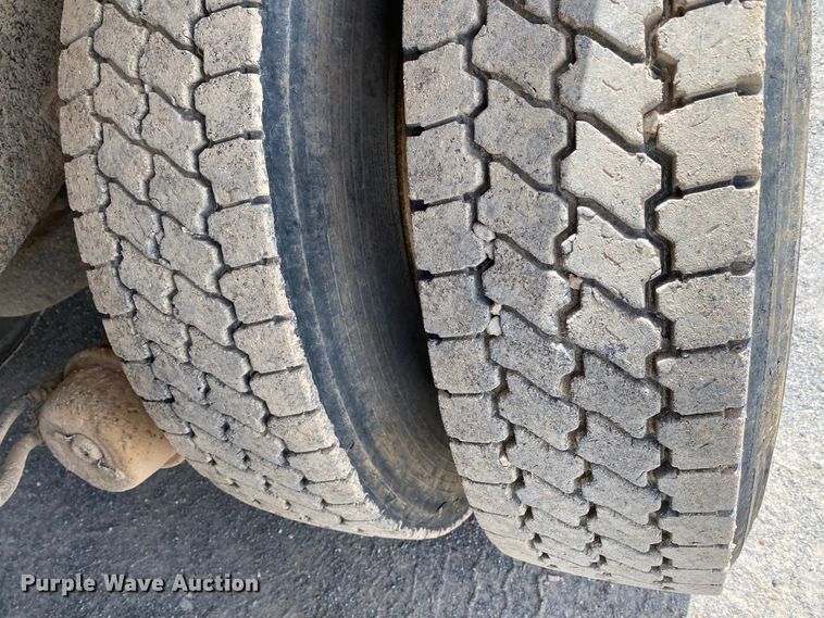 image for item HG9138 2009 Mack GU713  dump truck