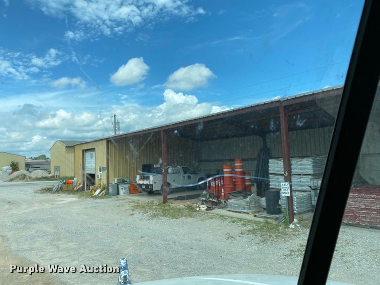 image for item HG9138 2009 Mack GU713  dump truck