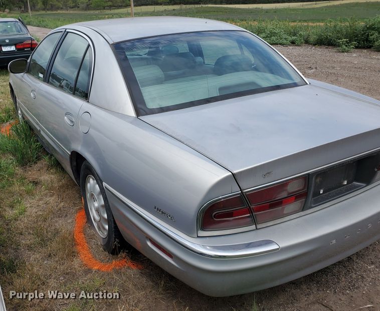 image for item HK9170 1997 Buick Park Avenue Ultra