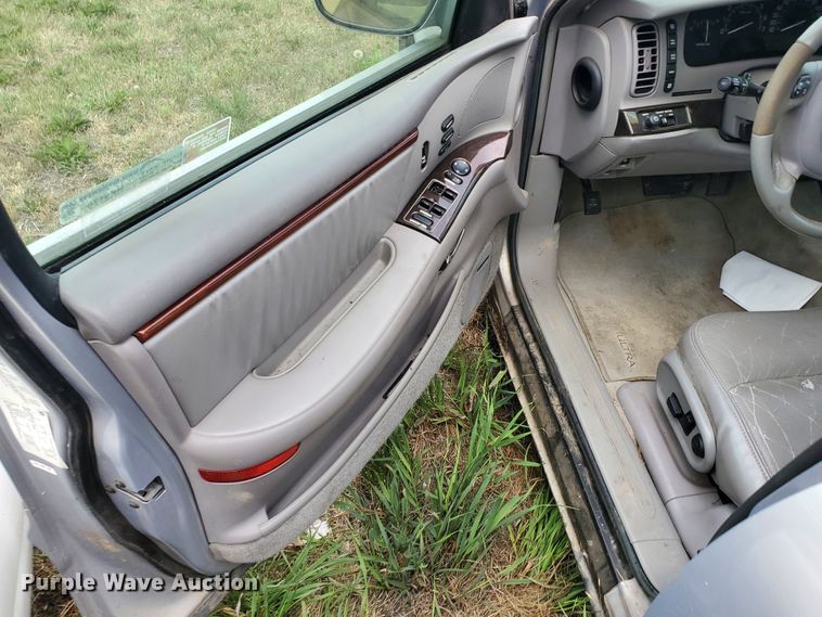 image for item HK9170 1997 Buick Park Avenue Ultra