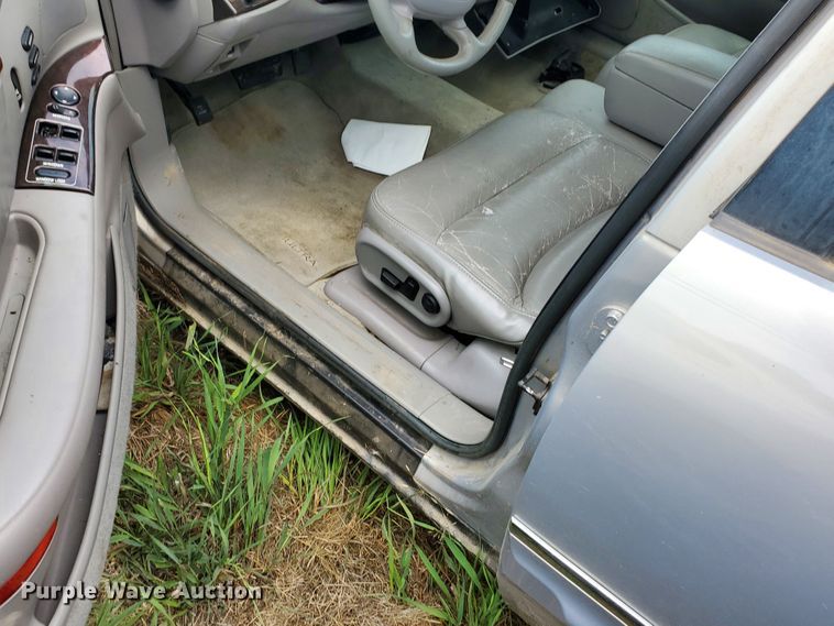 image for item HK9170 1997 Buick Park Avenue Ultra