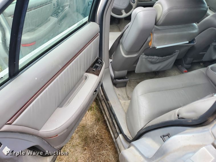 image for item HK9170 1997 Buick Park Avenue Ultra