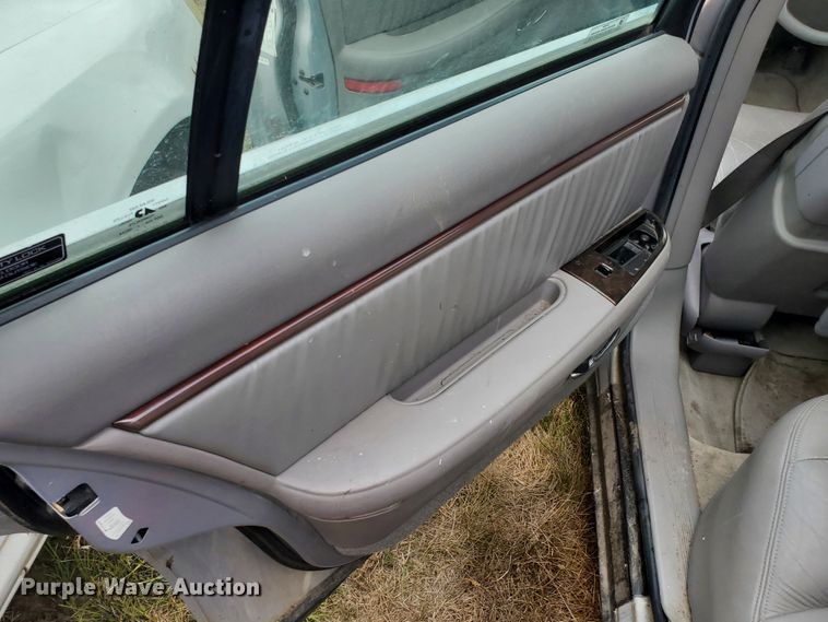 image for item HK9170 1997 Buick Park Avenue Ultra