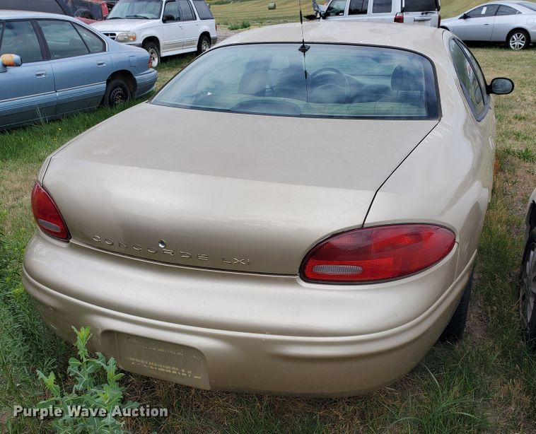 image for item HK9171 1998 Chrysler Concorde LXI