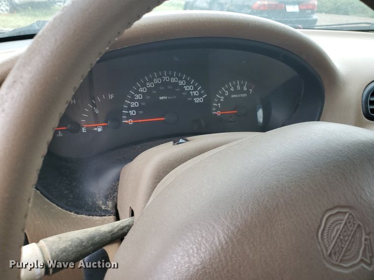 image for item HK9171 1998 Chrysler Concorde LXI