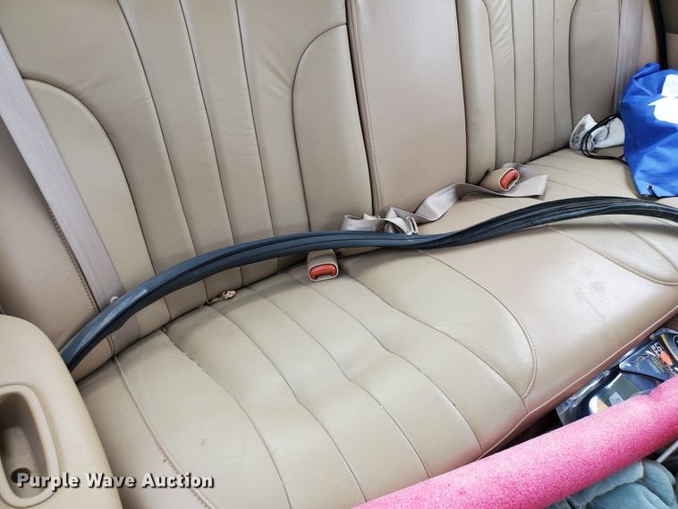 image for item HK9171 1998 Chrysler Concorde LXI