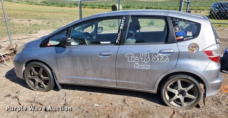 image for item HK9175 2009 Honda Fit