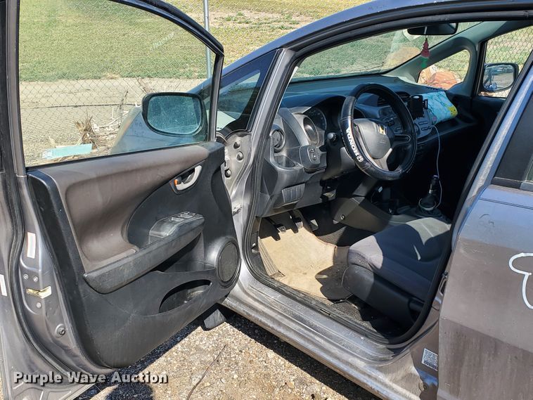 image for item HK9175 2009 Honda Fit