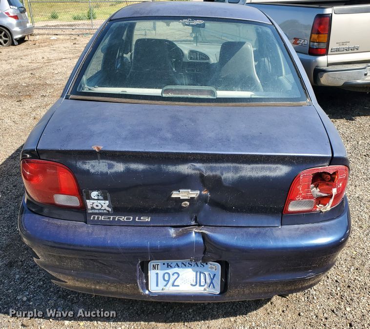 image for item HK9176 2000 Chevrolet Metro