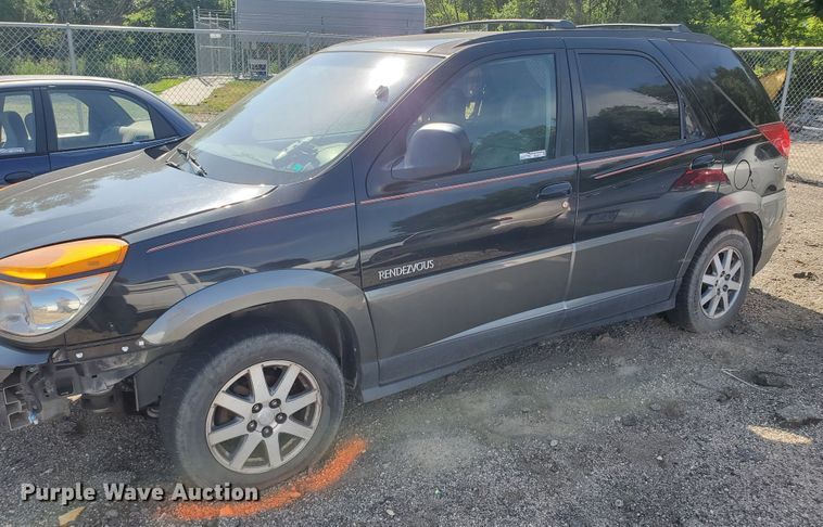 image for item HK9177 2002 Buick Rendezvous CX  SUV