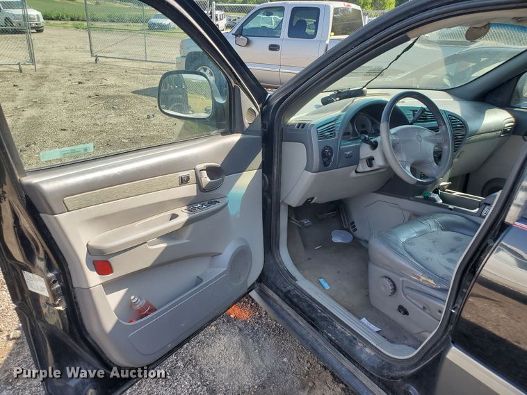 image for item HK9177 2002 Buick Rendezvous CX  SUV