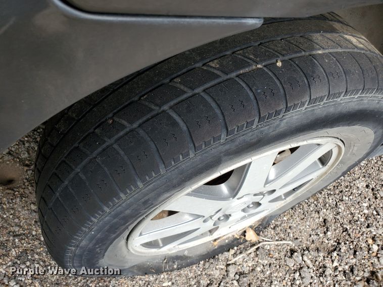 image for item HK9177 2002 Buick Rendezvous CX  SUV