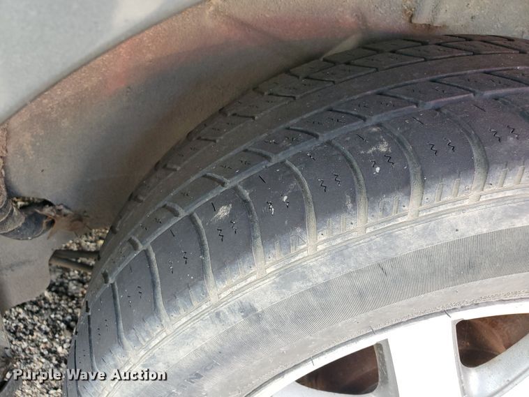 image for item HK9177 2002 Buick Rendezvous CX  SUV