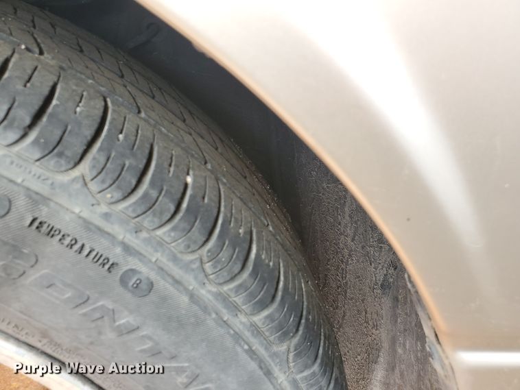 image for item HK9178 1999 Toyota Camry LE