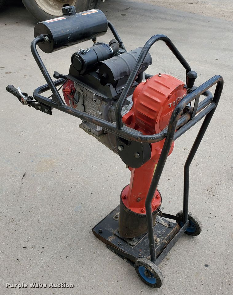 image for item HK9181 Tiger TGR-80 compactor