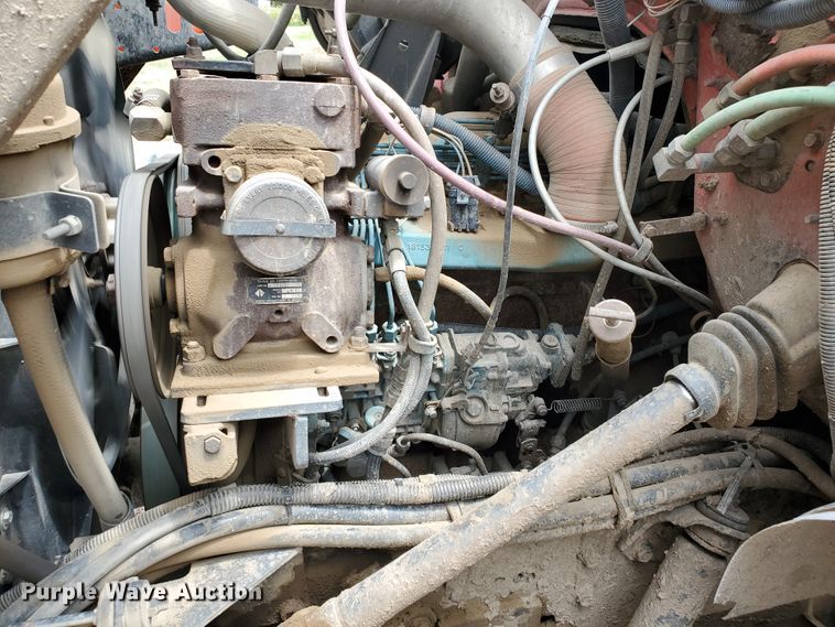 image for item HK9182 1991 International 4900  dump truck