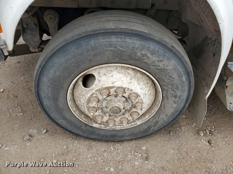 image for item HK9182 1991 International 4900  dump truck