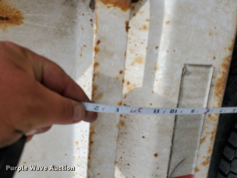 image for item HK9182 1991 International 4900  dump truck