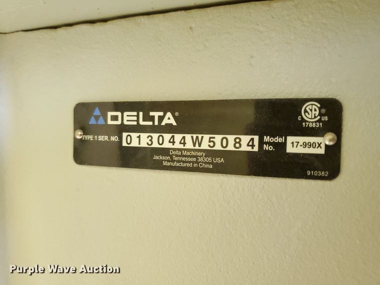 image for item HK9213 Delta 17-990X drill press