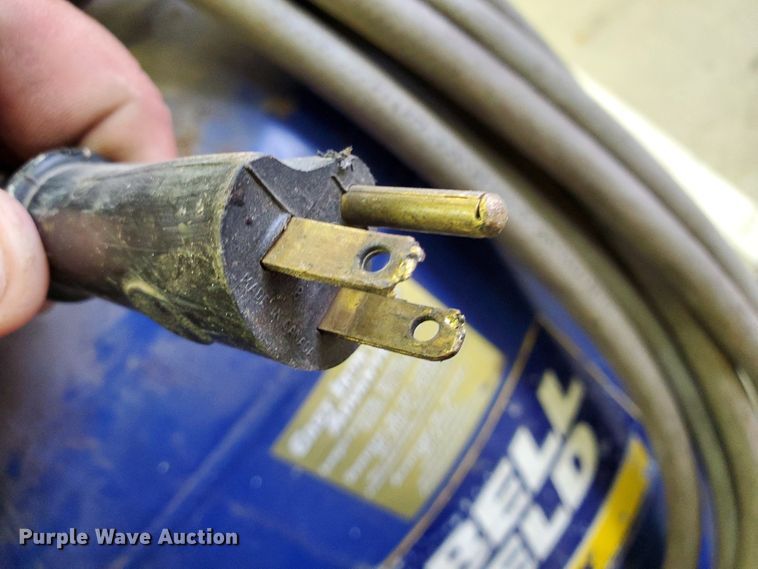 image for item HK9220 Campbell Hausfeld air compressor