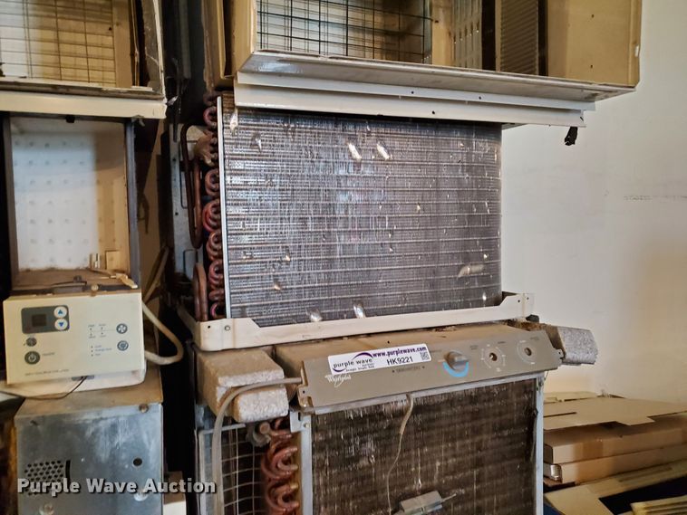 image for item HK9221 (6) window AC units