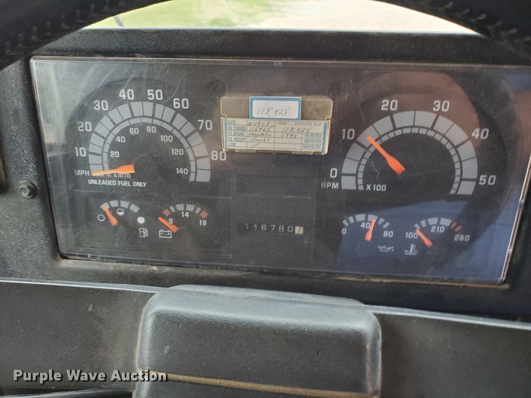 image for item HK9222 1997 Chevrolet  Blue Bird school bus