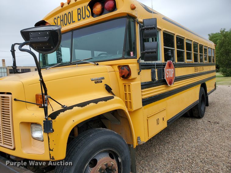 image for item HK9222 1997 Chevrolet  Blue Bird school bus